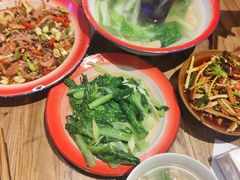 -饭饱香土碗菜(新科店)