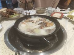-九寨沟特色牦牛肉汤锅