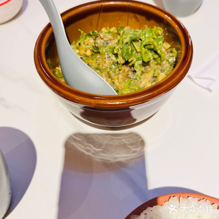 湘菜的诀窍就是多放配菜