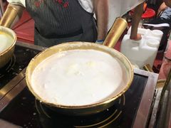 -清真老马家国华牛奶鸡蛋醪糟(正宁路店)