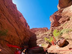 -天山神秘大峡谷