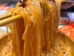 -小董哥烤串·爆汁大油边(故宫店)