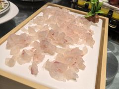 -朱记乳鸽王·非遗石岐乳鸽·全鸽宴(大兴旗舰店)