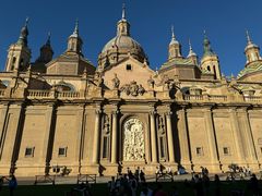 -皮拉尔圣母圣殿主教座堂