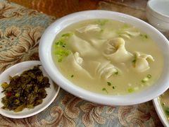 黄鱼馄饨-洪大妈·黄鱼面(金山嘴渔村店)