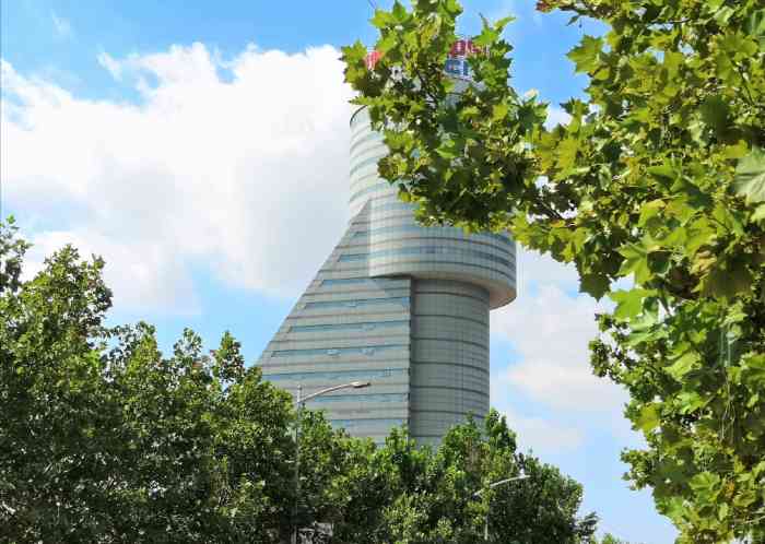 海洋石油大厦-"特殊时期,在家待的已经上火,春暖花开,万.