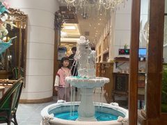 -秘密旅行Bonjour(黑金冠 江南西店)