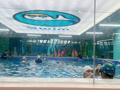 -Swim斯卫姆国际儿童游泳中心(红博中央公园店)