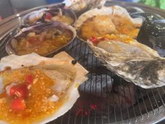 -围炉肉舍•炭烤活鳗•丹东海鲜烤肉(步行街店)