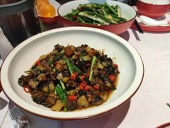 -老湘亲·品鉴湘菜(蔡塘爱琴海店)