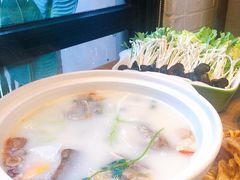 -拾味馆·浓鲜骨汤(光谷天地店)