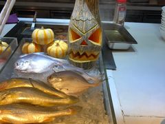 -上海滴水湖皇冠假日酒店