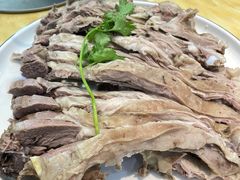 -达吾手抓美食城总部(义乌店)
