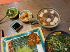 -马来西亚肉骨茶汤·招牌螃蟹·烧鸡·呷喱吧吧(海上世界店)