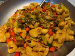 -费大厨辣椒炒肉(黄兴中心广场店)