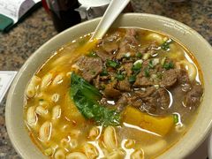 -万利洪记粉面美食
