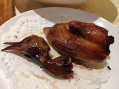 招牌烤乳鸽-石岐佬中山菜馆(张溪店)