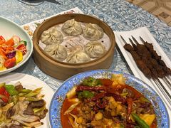 -巴扎美食·新疆菜·西域歌舞表演餐厅(新疆大厦店)