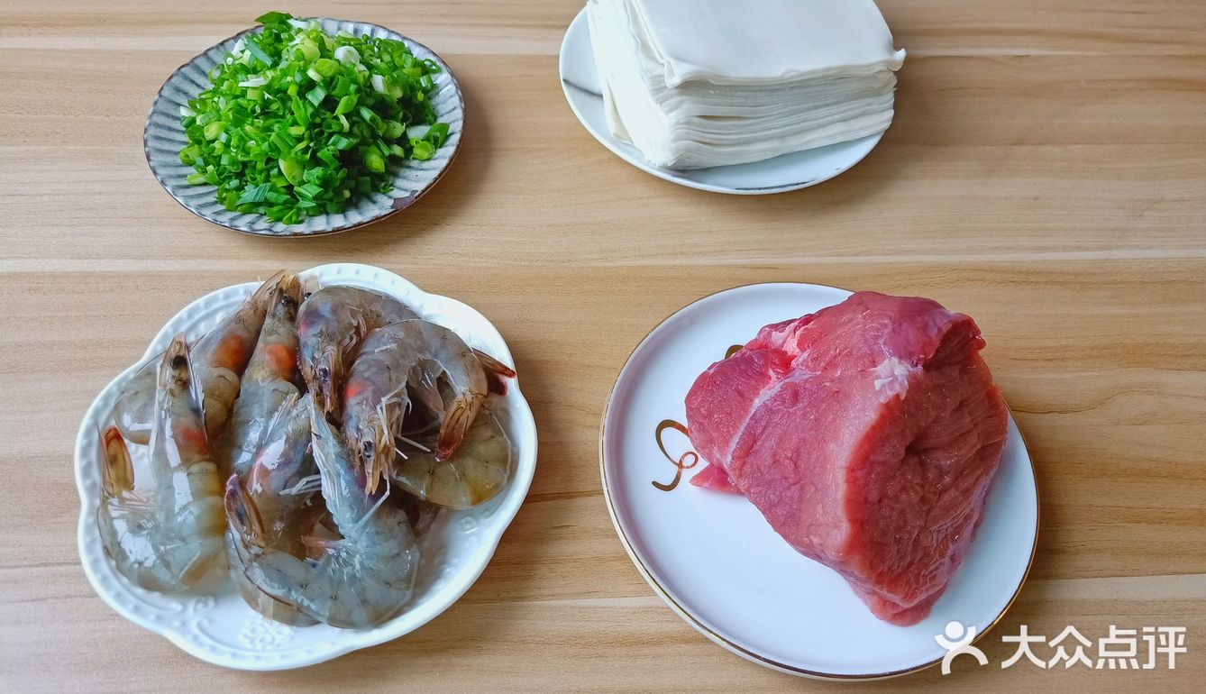 简单快速营养早餐，辣油鲜虾馄饨❗