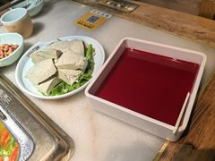 -巴渝瓦肆重庆鲜火锅(宝龙环湖店)