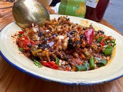 -拈签一笑黄牛肉辣卤串串