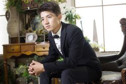 -易摄影婚纱摄影工作室
