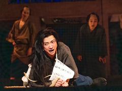 -交通银行前滩31演艺中心