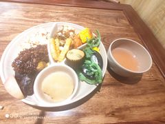 -素满香·食养自助(建邺万达店)
