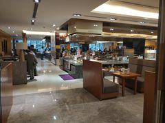 -昆山裕元花园酒店·温莎西餐厅