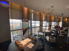 靠窗位-新草堂锅物料理(泉城路店)