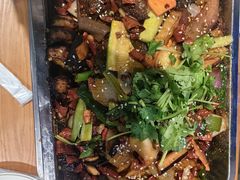 -干老庆贵州留一手烤鱼·地摊火锅(财经大学店)
