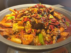 -徐记小怪兽肉蟹煲(中央大街店)
