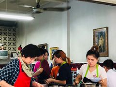 -Kha Mu Charoensang(Silom)