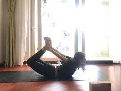 -Yvon yoga 瑜伽·精准体态管理中心