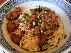 辣肉面-沪西老弄堂面馆(定西路店)