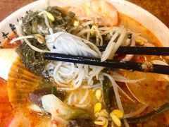 招牌糟柏醋-三爷糟粕醋·鲜鱼汤·海南特色小吃(新华南路店)