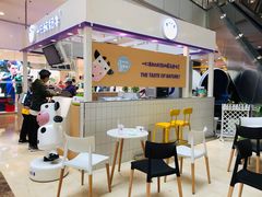 -一只酸奶牛(百联南岸上海城店)