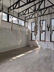 -无界瑜伽普拉提