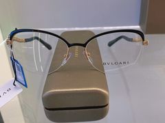 -标准眼镜·蔡司官方授权店(和平路总店)
