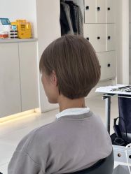 -Hello Lady发型设计