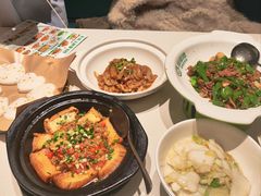 -绿草地·湘菜(7mall店)