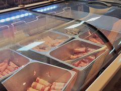 -黑金·寻焰自助百汇·烤肉·火锅(中街店)