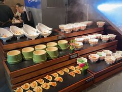 -牛YO寿喜烧·铁板烧和牛火锅自助(市府恒隆店)