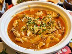 -魏铭鱼头捞饭(晋阳路店)