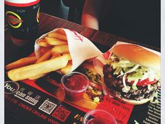 -FATBURGER 特富客汉堡(外交公寓店)