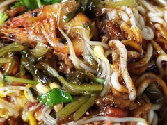 -灵山卢梅燕粉店