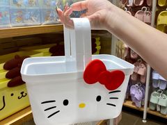 -名创优品(广东省广州琶洲保利广场店)