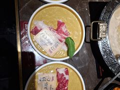 -一绪に和牛寿喜烧(罗湖益田假日店)