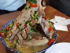 夜市网红火山排骨-曼谷食堂·泰国家庭料理(丹桂路店)