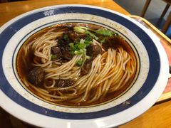 -霸蛮湖南菜·牛肉粉(荣京西街店)